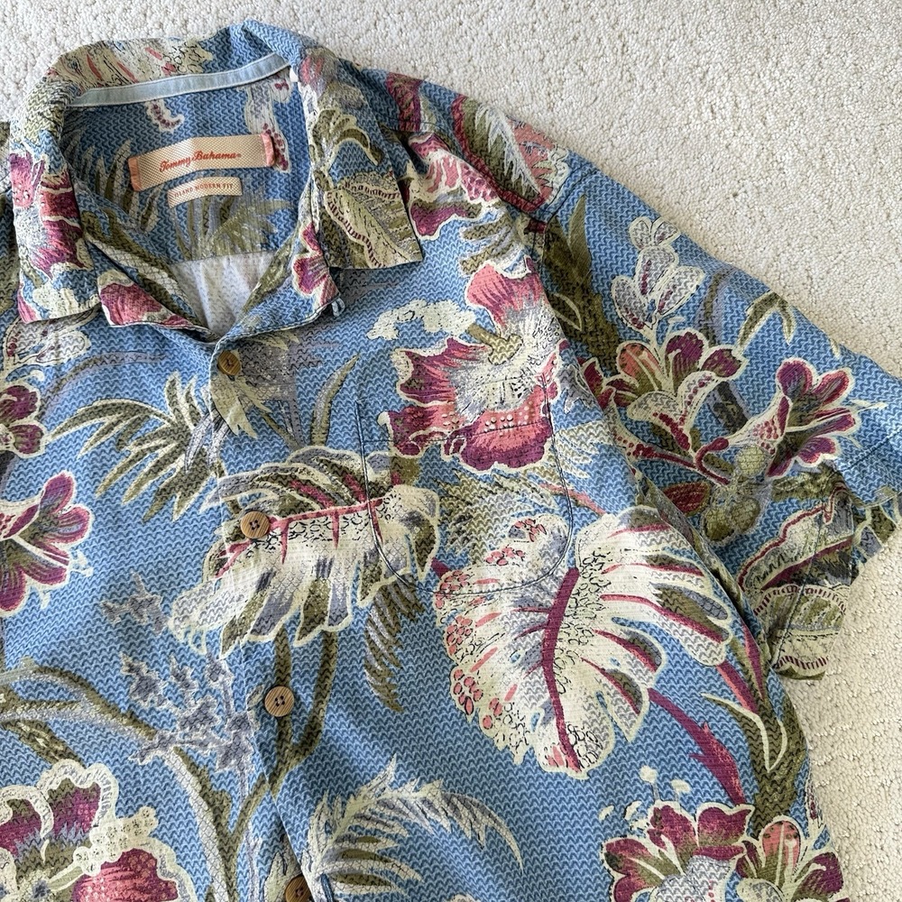 Tommy Bahama Island Modern Fit Men's L Silk Floral Hawaiian Shirt Blue $150